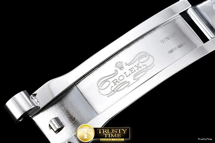 0110 RDD0207C – DayDate SunProtective 674